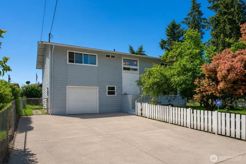 Property photo for 3319 S 249th Place, Kent photo 25