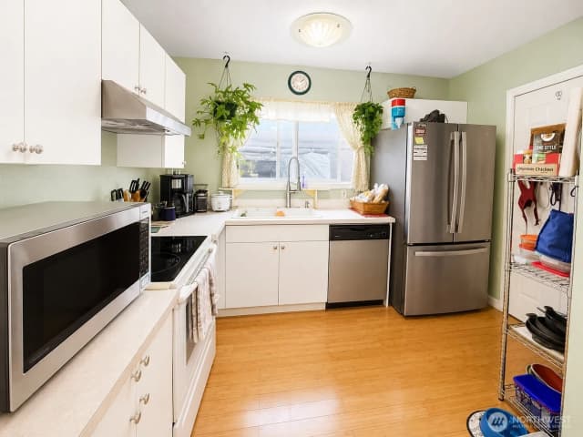 Property photo for 902 Harding Road, Aberdeen photo 3