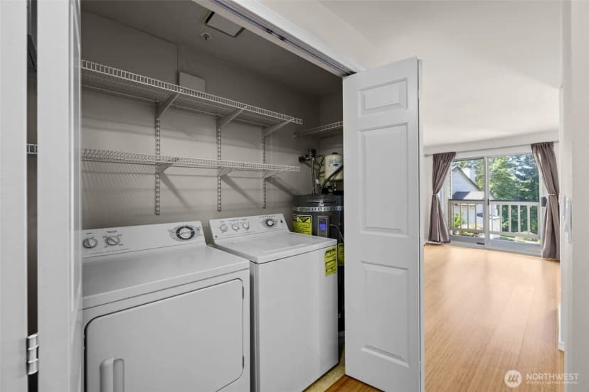 Property photo for 1900 Ne 48th Street #e205, Renton photo 19