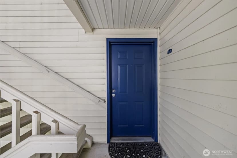 Property photo for 1900 Ne 48th Street #e205, Renton photo 4