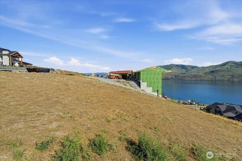 Property photo for 112 Crystal Crest Drive, Chelan photo 7