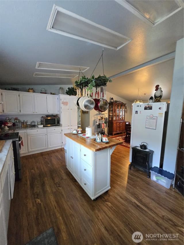 Property photo for 1466 Ferrier Road, Winlock photo 3