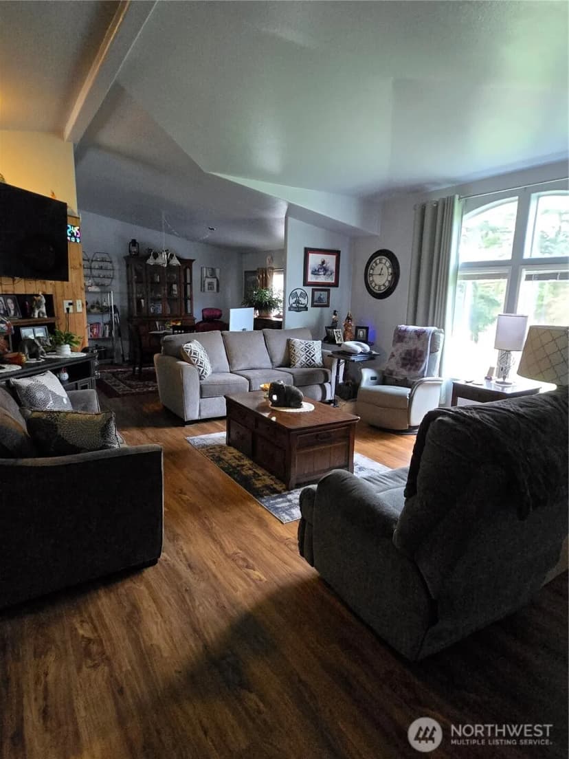 Property photo for 1466 Ferrier Road, Winlock photo 11