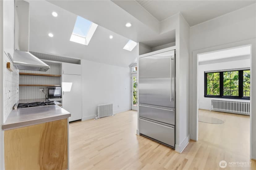 Property photo for 614 35th Avenue, Seattle photo 10