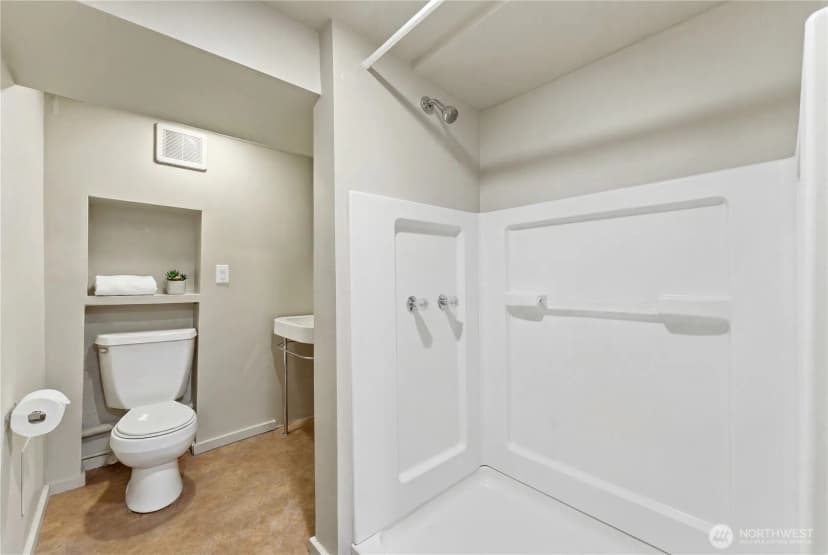 Property photo for 614 35th Avenue, Seattle photo 23