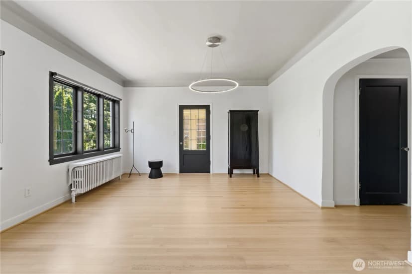 Property photo for 614 35th Avenue, Seattle photo 7