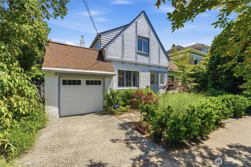 Property photo for 614 35th Avenue, Seattle photo 3