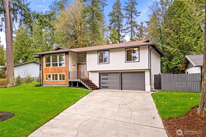 Property photo for 9419 31st Street Ct E, Edgewood