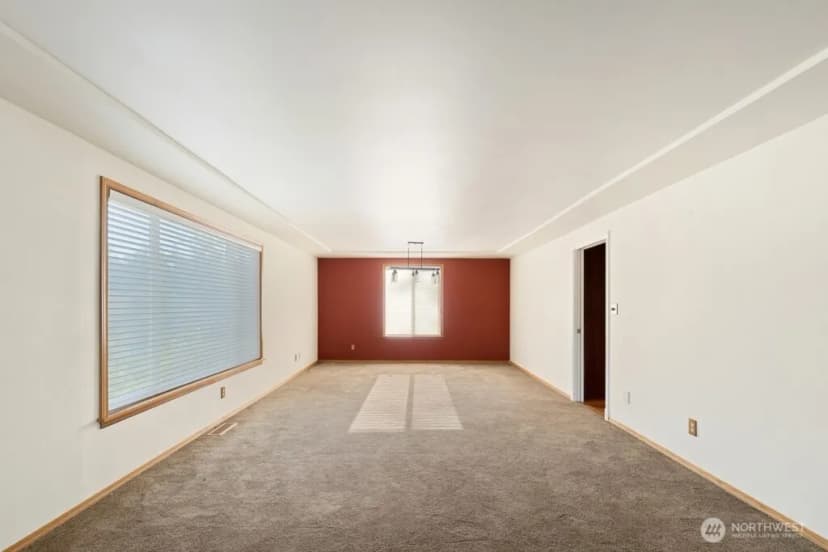 Property photo for 2410 304th Street E, Roy photo 8