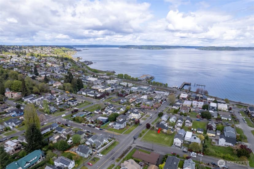 Property photo for 2801 N Mccarver Street, Tacoma photo 16