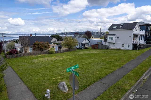 Property photo for 2801 N Mccarver Street, Tacoma photo 2