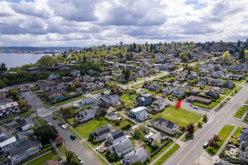 Property photo for 2801 N Mccarver Street, Tacoma photo 18