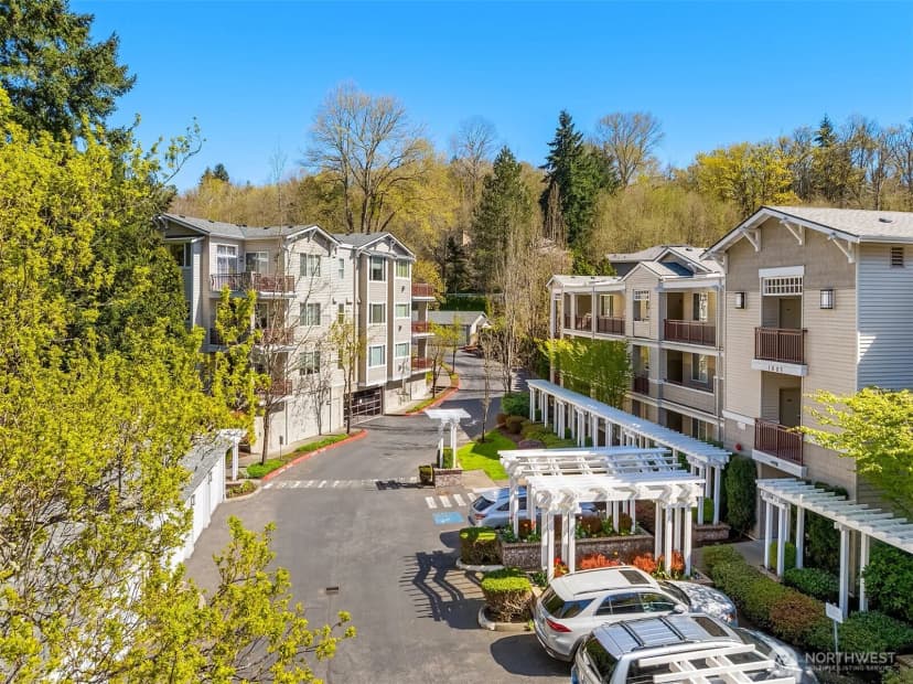 Property photo for 1805 134th Avenue Se #22, Bellevue photo 28