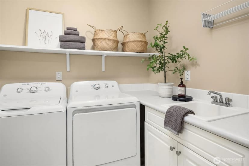 Property photo for 1805 134th Avenue Se #22, Bellevue photo 26