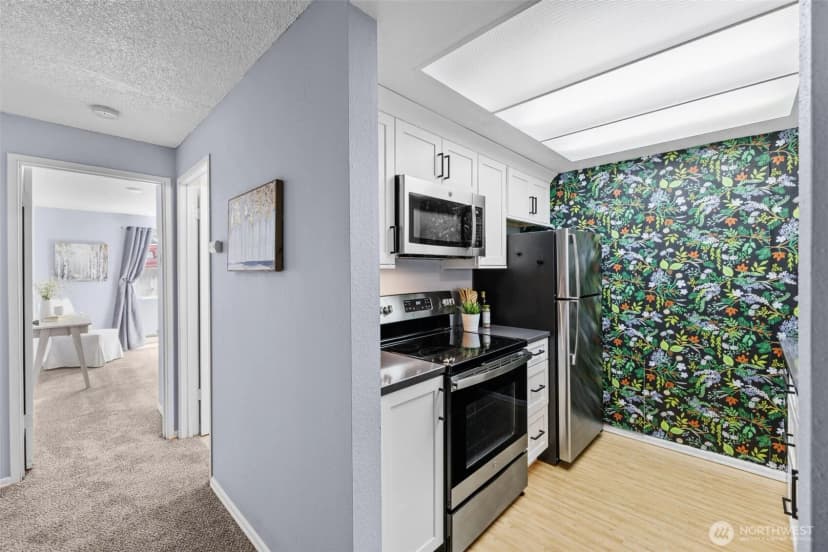 Property photo for 8812 20th Avenue Ne #a105, Seattle photo 9