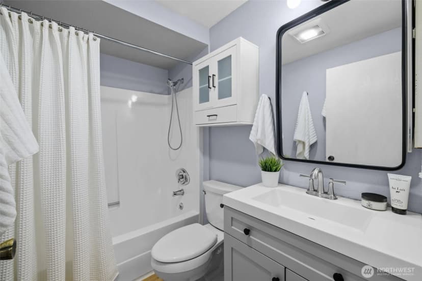Property photo for 8812 20th Avenue Ne #a105, Seattle photo 8