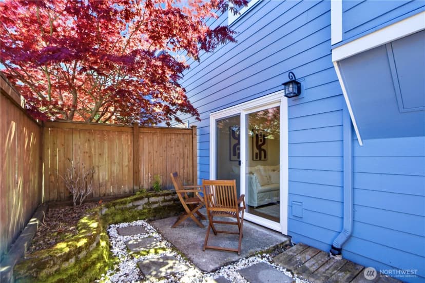 Property photo for 131 146th Avenue Se, Bellevue photo 19