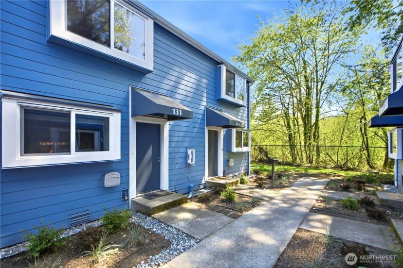 Property photo for 131 146th Avenue Se, Bellevue