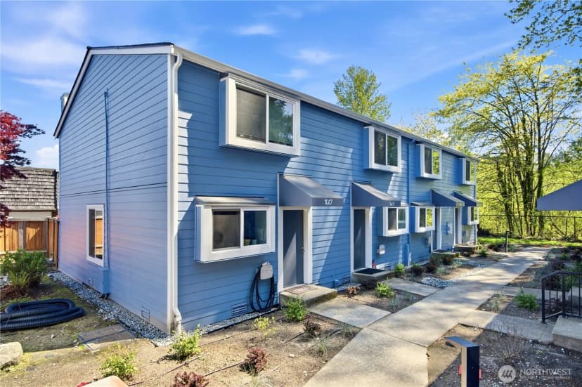 Property photo for 131 146th Avenue Se, Bellevue photo 22