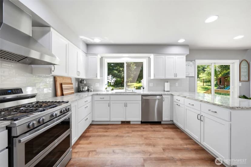 Property photo for 13930 73rd Street Ne, Lake Stevens photo 6