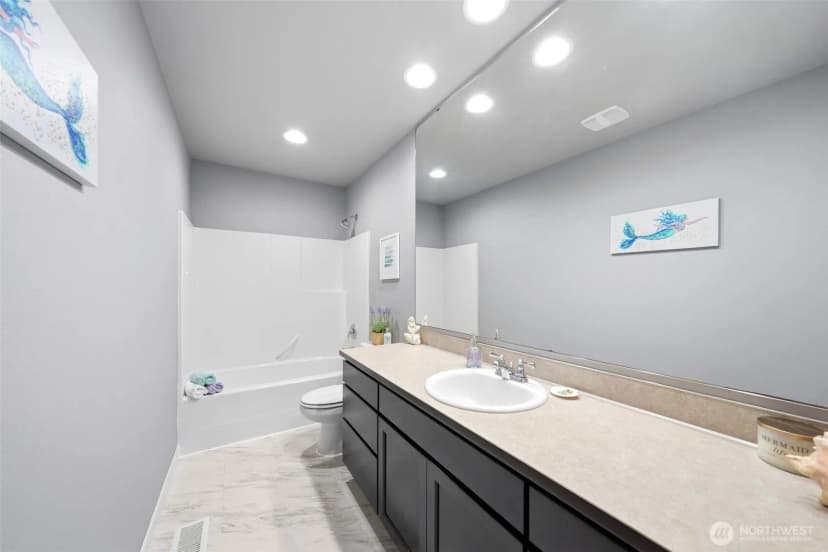 Property photo for 13930 73rd Street Ne, Lake Stevens photo 15