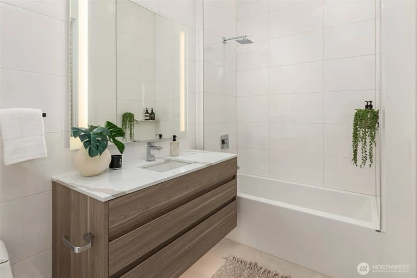 Property photo for 10232 Ne 10th Street #1602, Bellevue photo 14