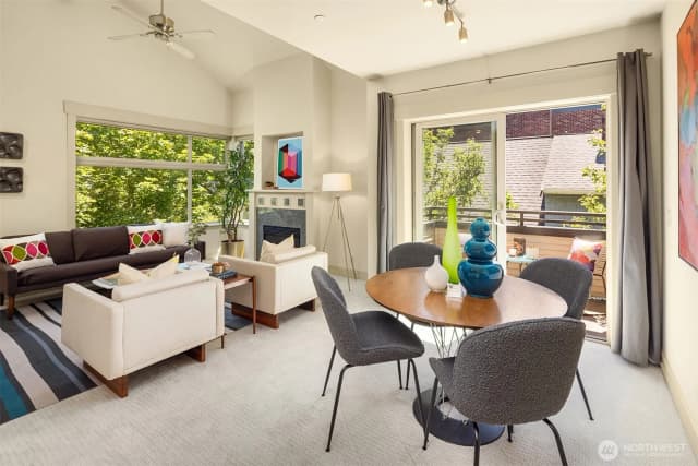 Property photo for 2035 Eastlake Avenue E #301, Seattle photo 5