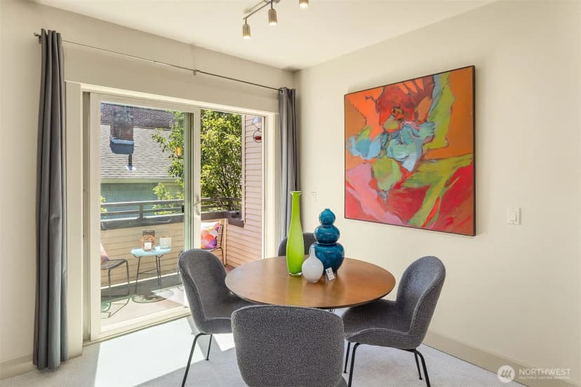 Property photo for 2035 Eastlake Avenue E #301, Seattle photo 8