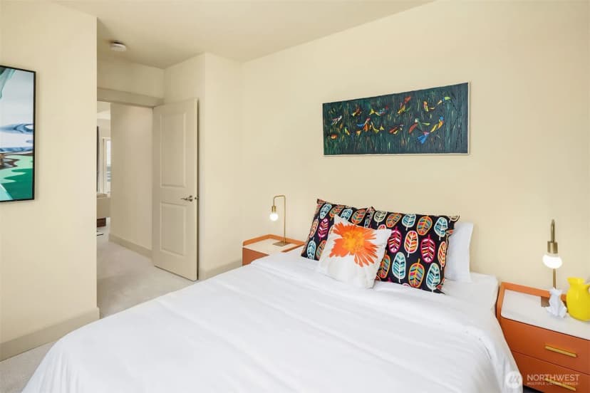 Property photo for 2035 Eastlake Avenue E #301, Seattle photo 18