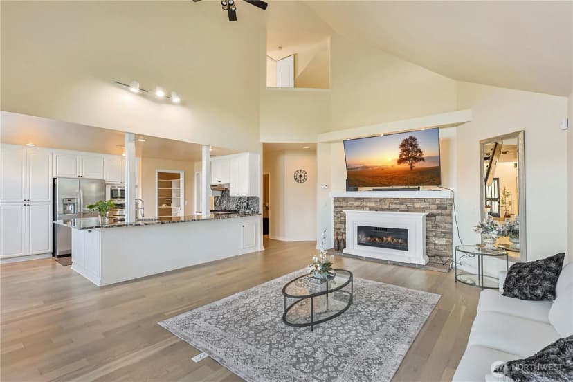 Property photo for 1603 126th Avenue E, Edgewood photo 5