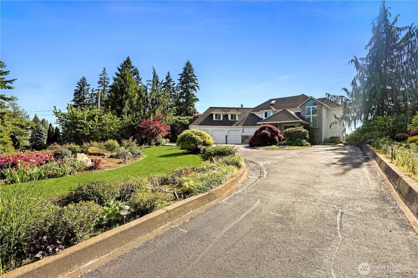 Property photo for 1603 126th Avenue E, Edgewood photo 34