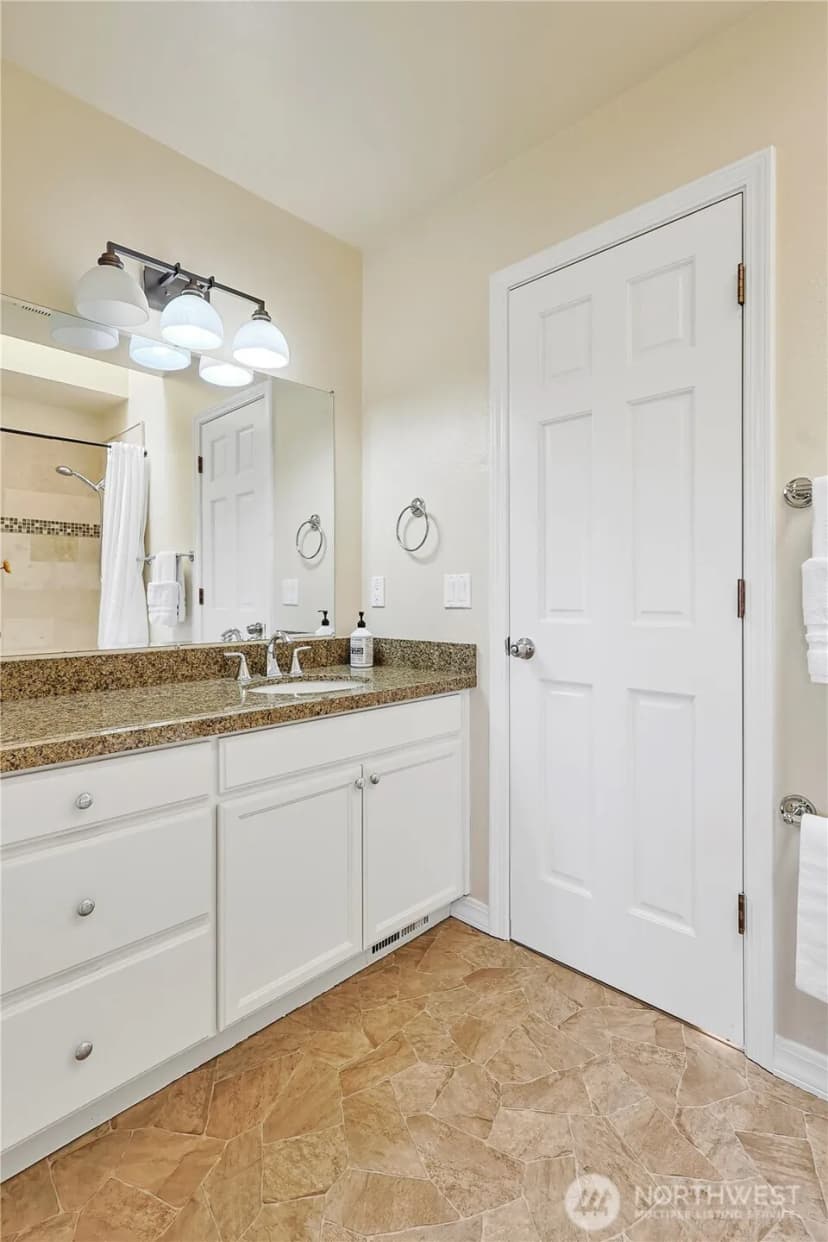 Property photo for 1603 126th Avenue E, Edgewood photo 25