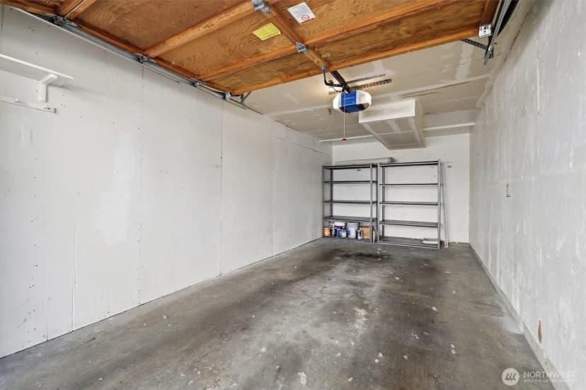 Property photo for 2560 118th Avenue Se #3-301, Bellevue photo 22
