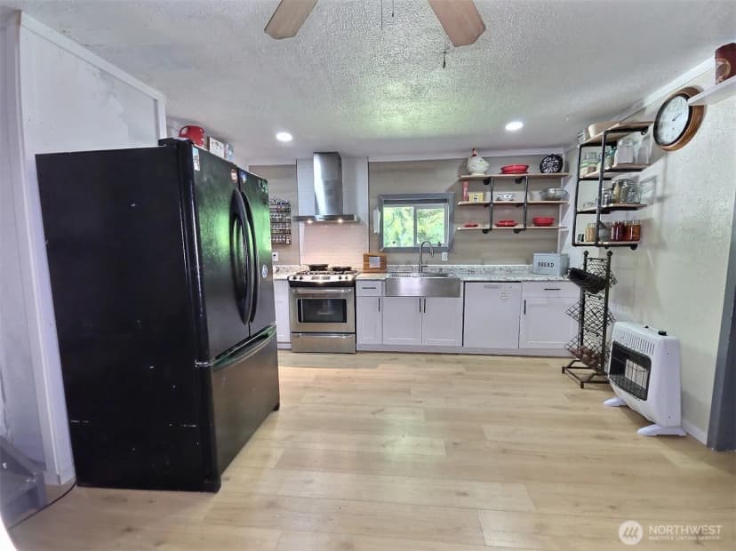 Property photo for 294 W Satsop Drive, Elma photo 20