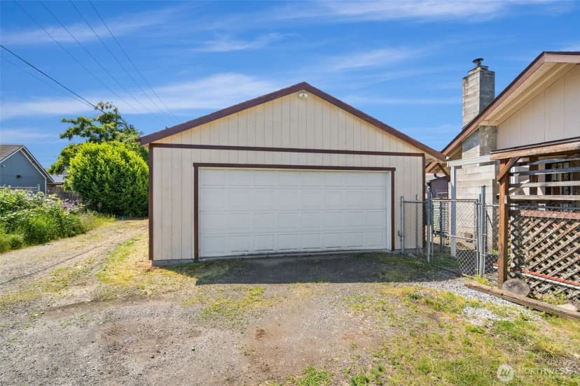 Property photo for 1414 B Street, Centralia photo 26