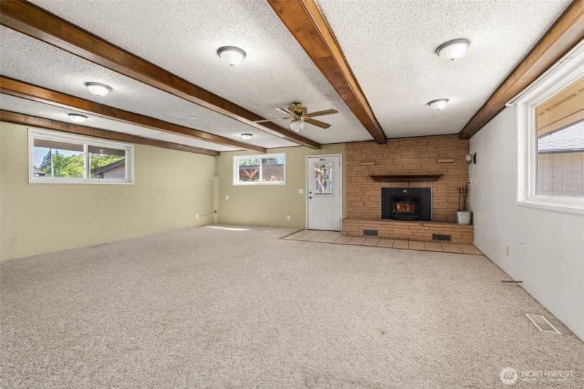 Property photo for 1414 B Street, Centralia photo 9