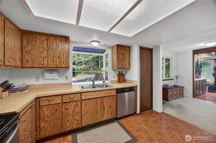 Property photo for 10140 Banner Road Se, Olalla photo 18