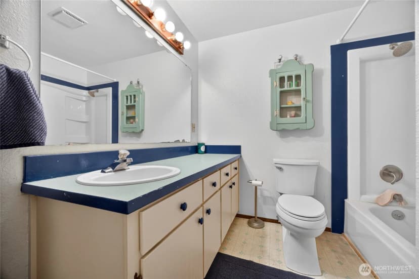 Property photo for 10140 Banner Road Se, Olalla photo 28