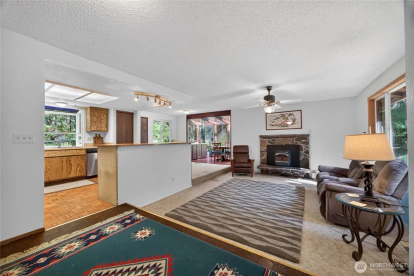 Property photo for 10140 Banner Road Se, Olalla photo 7
