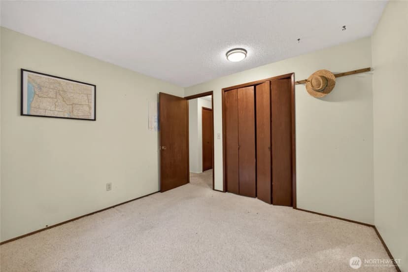 Property photo for 10140 Banner Road Se, Olalla photo 27