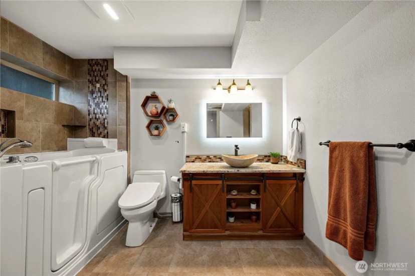 Property photo for 25833 131st Place Se, Kent photo 17