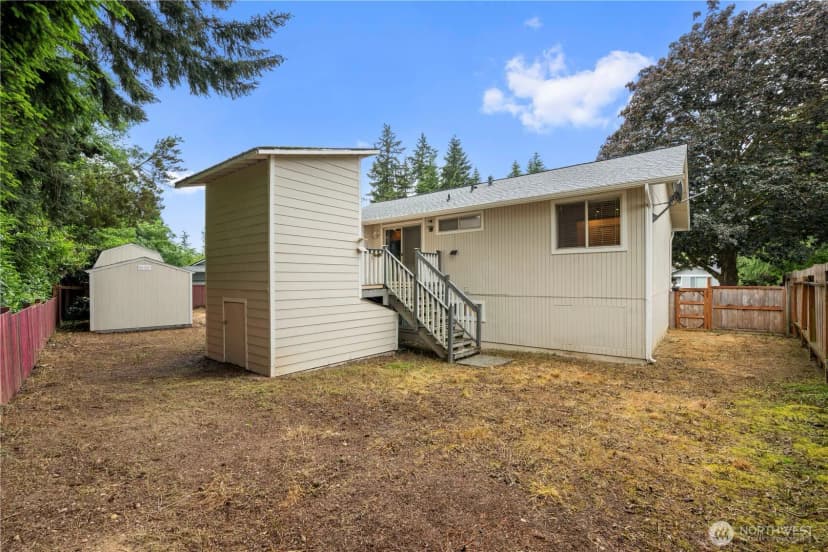 Property photo for 25833 131st Place Se, Kent photo 24