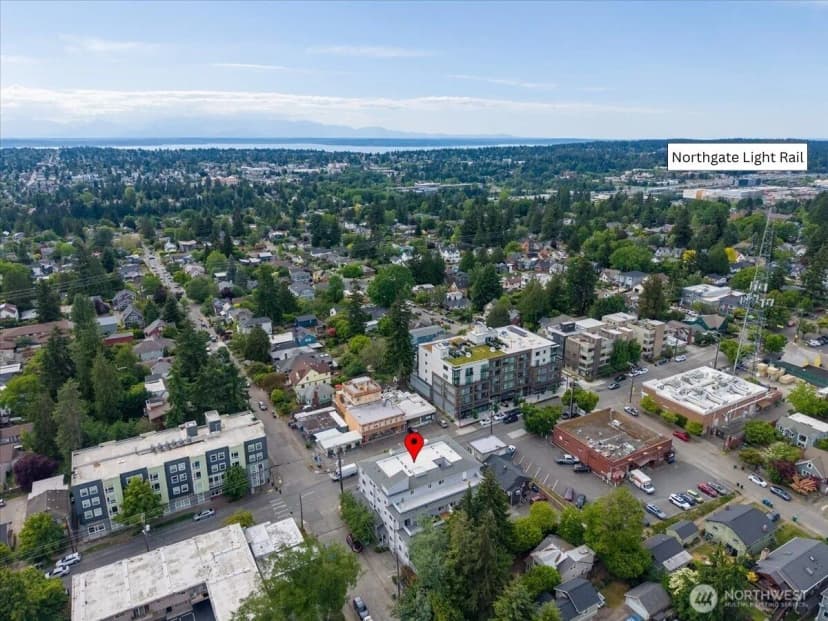 Property photo for 1000 Ne 88th Street #304, Seattle photo 26