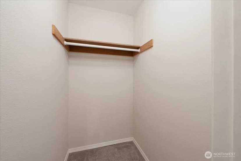 Property photo for 1000 Ne 88th Street #304, Seattle photo 18