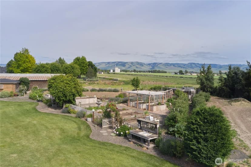 Property photo for 805 Betz Lane, Walla Walla photo 38