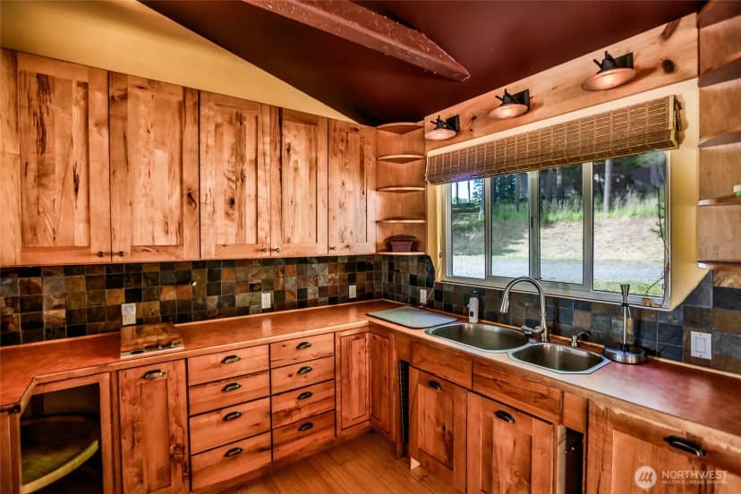 Property photo for 206 Hawthorne Lane, Friday Harbor photo 18