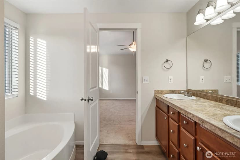 Property photo for 8117 5257 207th Street E, Spanaway photo 18