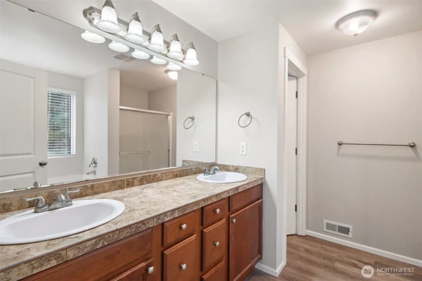 Property photo for 8117 5257 207th Street E, Spanaway photo 16