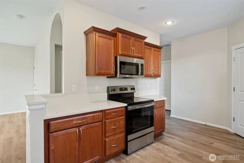 Property photo for 8117 5257 207th Street E, Spanaway photo 12