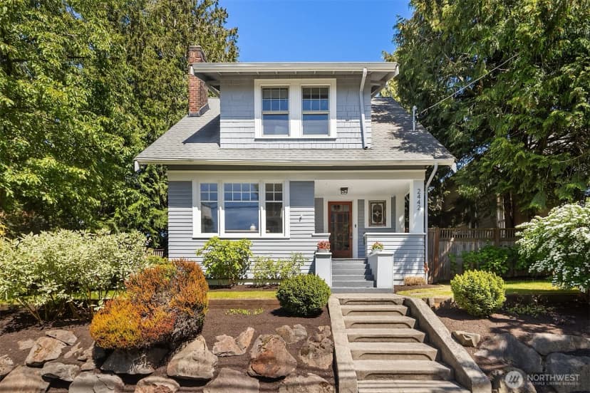 Property photo for 2442 6th W, Seattle photo 38